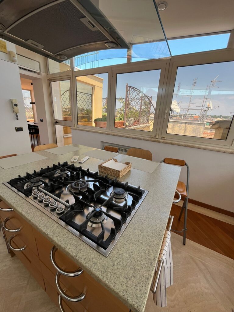 KitchenView1